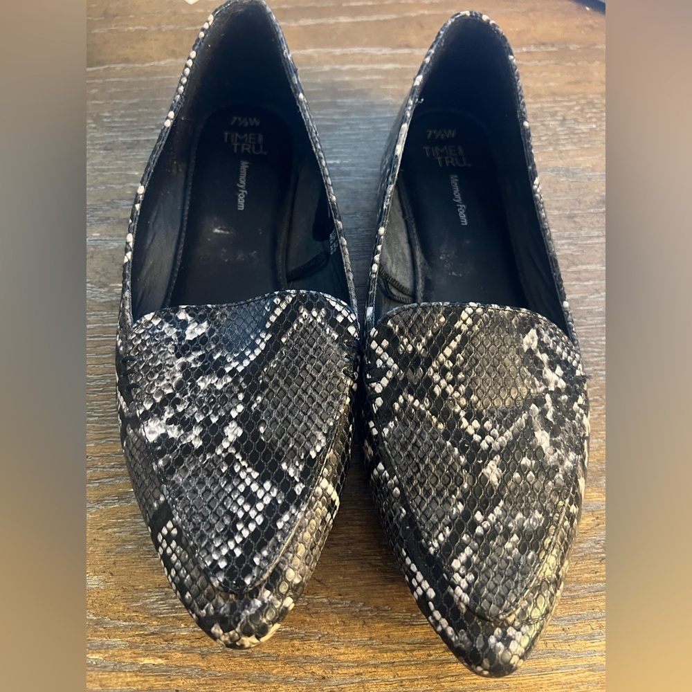 Time and Tru Black and White Snake Print Flats